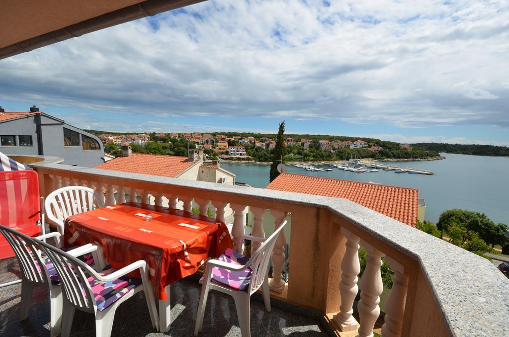 Apartments Villa Bartol Pula Extérieur photo